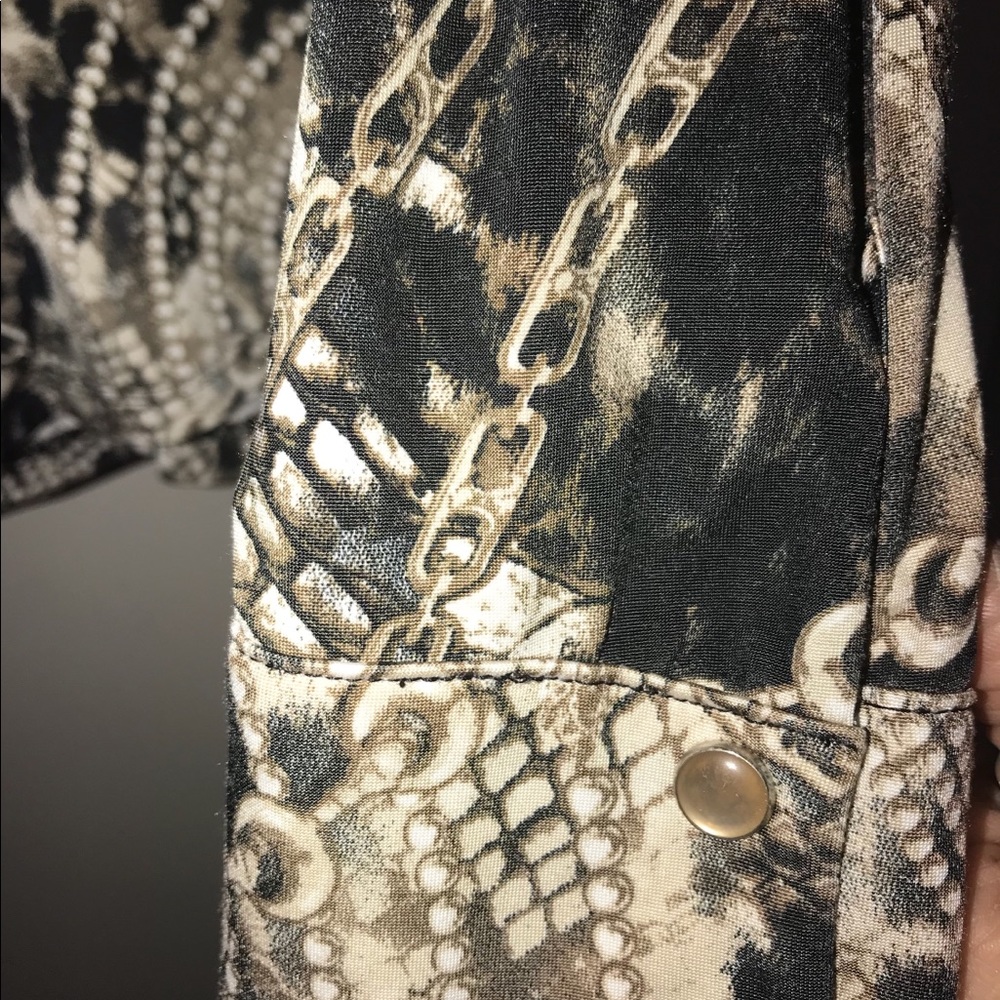 Cache blouse - Picture 4 of 4